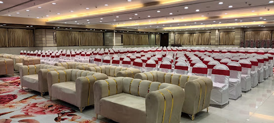 Booking the perfect party hall in Airoli becomes easy when you know your event requirement...