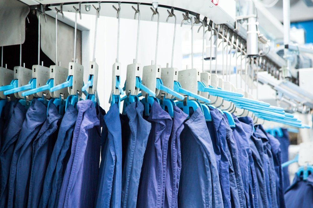 Commercial laundry maintenance software helps streamline the entire linen management lifec...