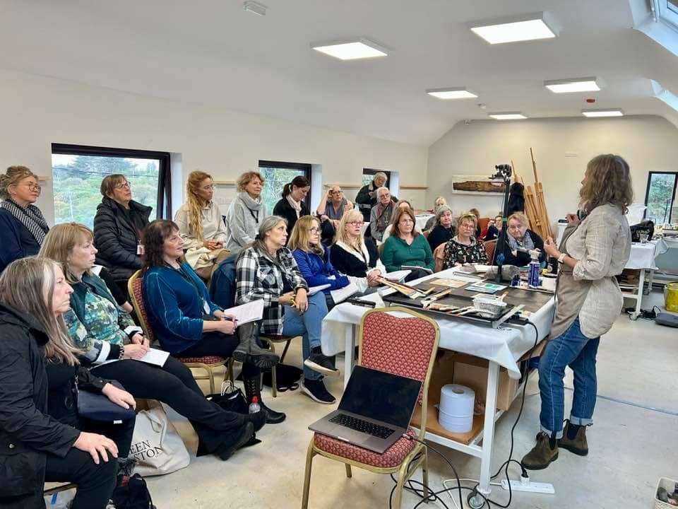 Develop Your Unique Style in Abstract Painting Through Creative Exploration by experimenti...