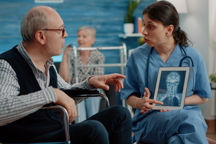 Discover what affects memory care costs in Fullerton, CA, from personalized support to com...