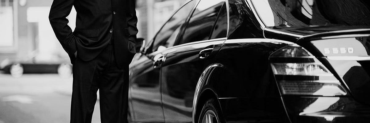 Experience smooth and professional airport transfers with Heathrow To London Transportatio...