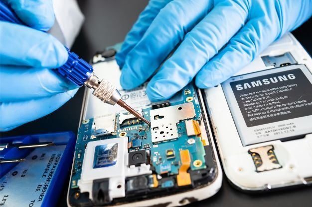Looking for professional Samsung screen replacement in Botany? Phone Care offers quick, af...