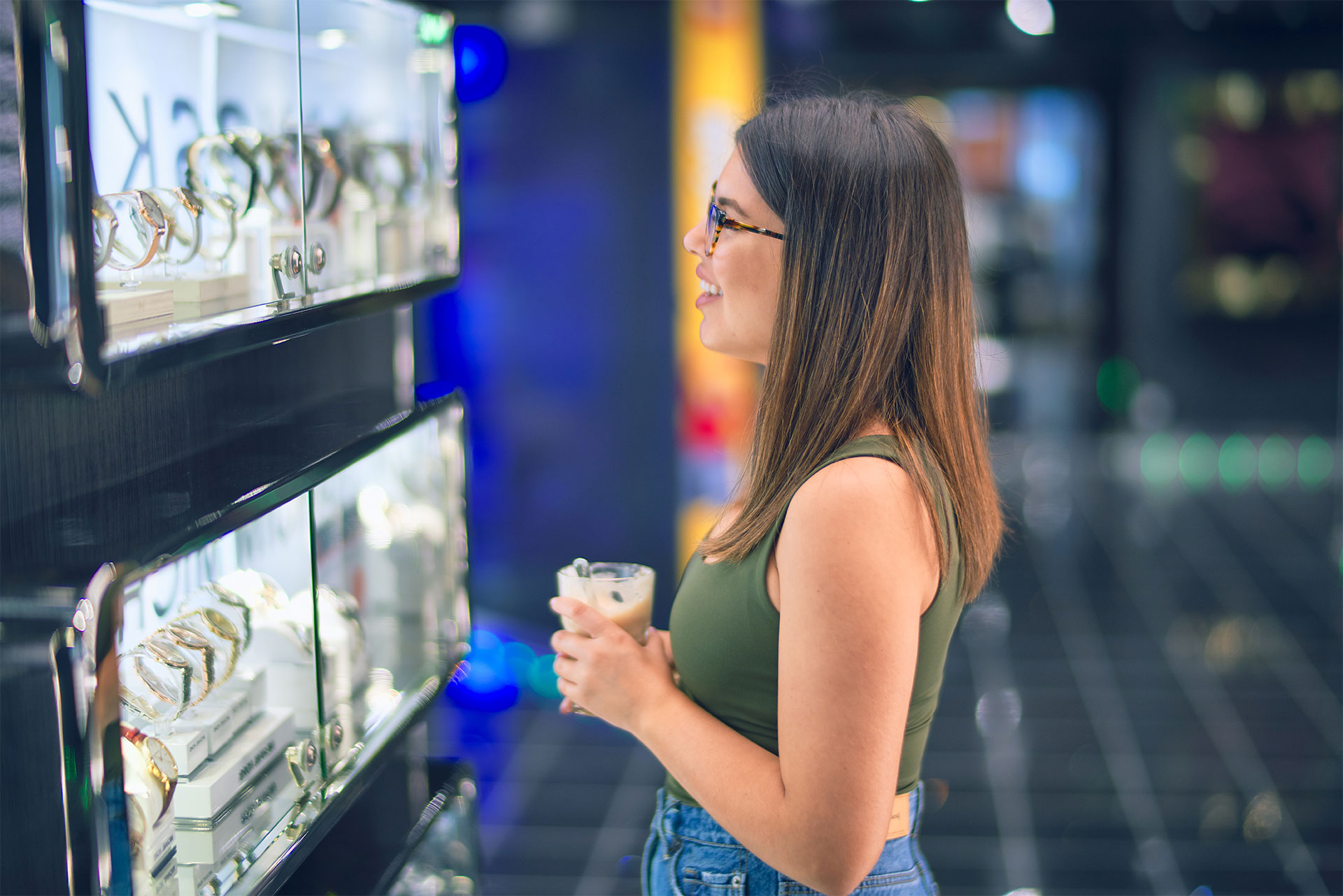 Looking for top-quality vending machines in Australia? At Vending Machines, we offer a wid...