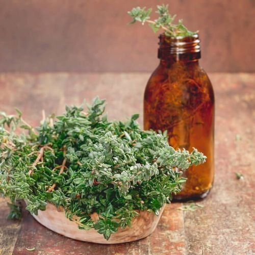 Looking for reliable Thyme Oil Manufacturers in India? VDH Organics supplies essential oil...