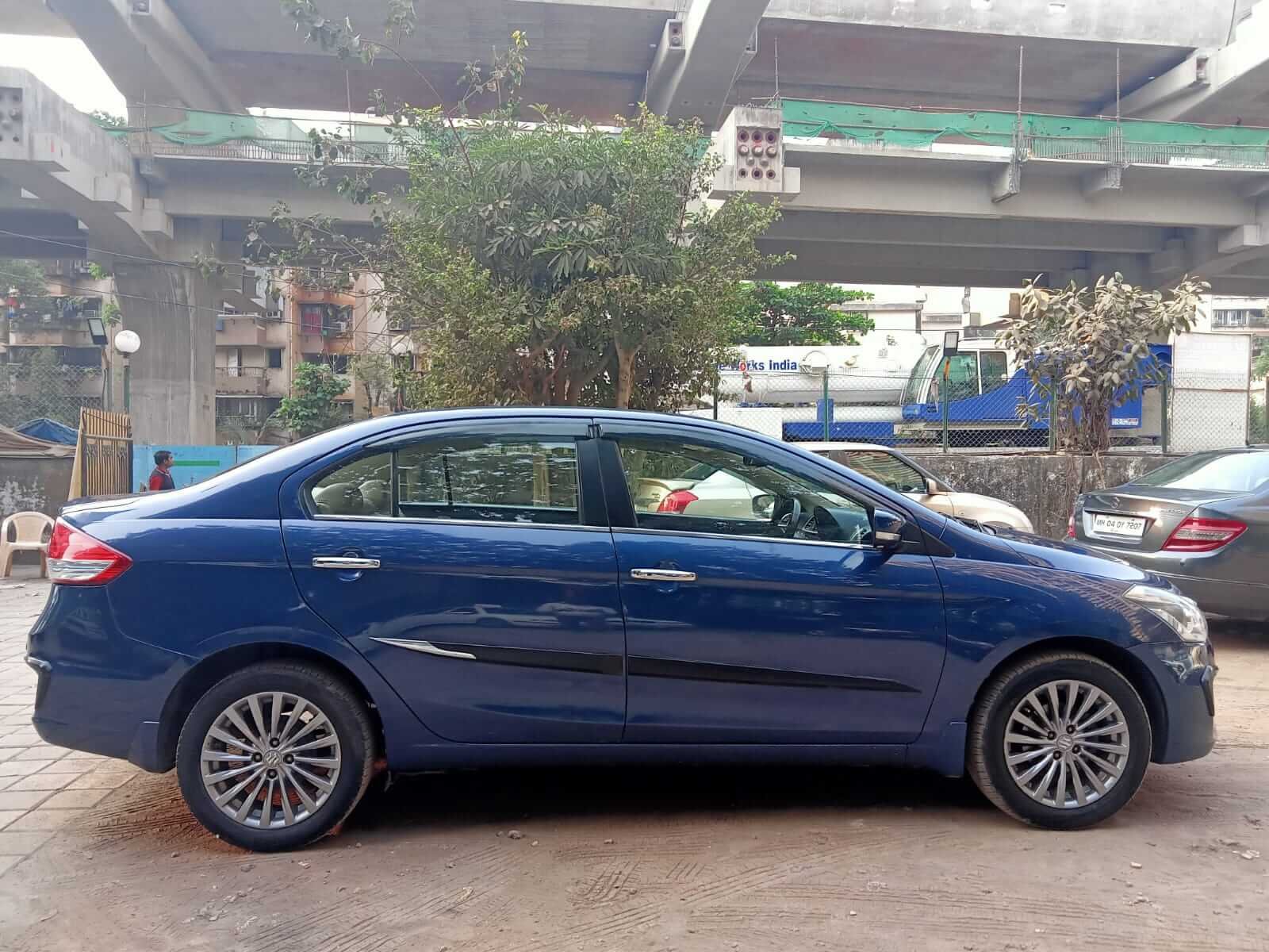 MU Drives explains why self drive car rentals beat chauffeur services in Mumbai. Enjoy pri...