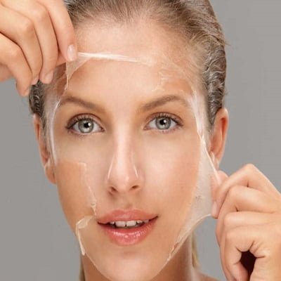 Say goodbye to dull skin, acne scars, and pigmentation with Chemical Peels in Islamabad. T...