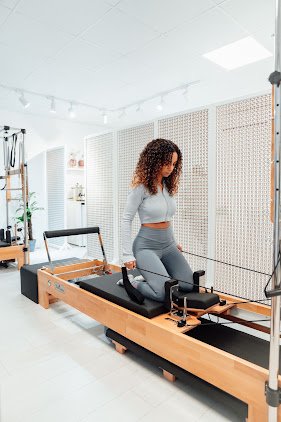 Simple fitness, yoga & pilates class booking software with scheduling, payments, membershi...