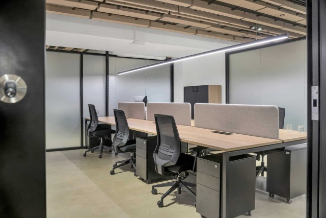 Smart businesses aren’t waiting for 2026 to arrive, they’re preparing now. Choosing th...