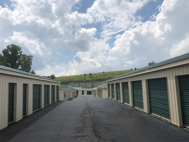 Storage units in Kannapolis NC provide families with secure & flexible space to keep belon...