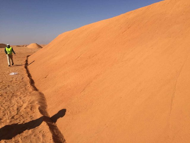 The desert land and arid climate of Saudi Arabia present distinctive issues for civil engi...