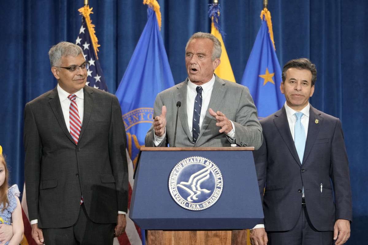 Trump Administration Federal health officials are preparing new guidance on the use of ace...