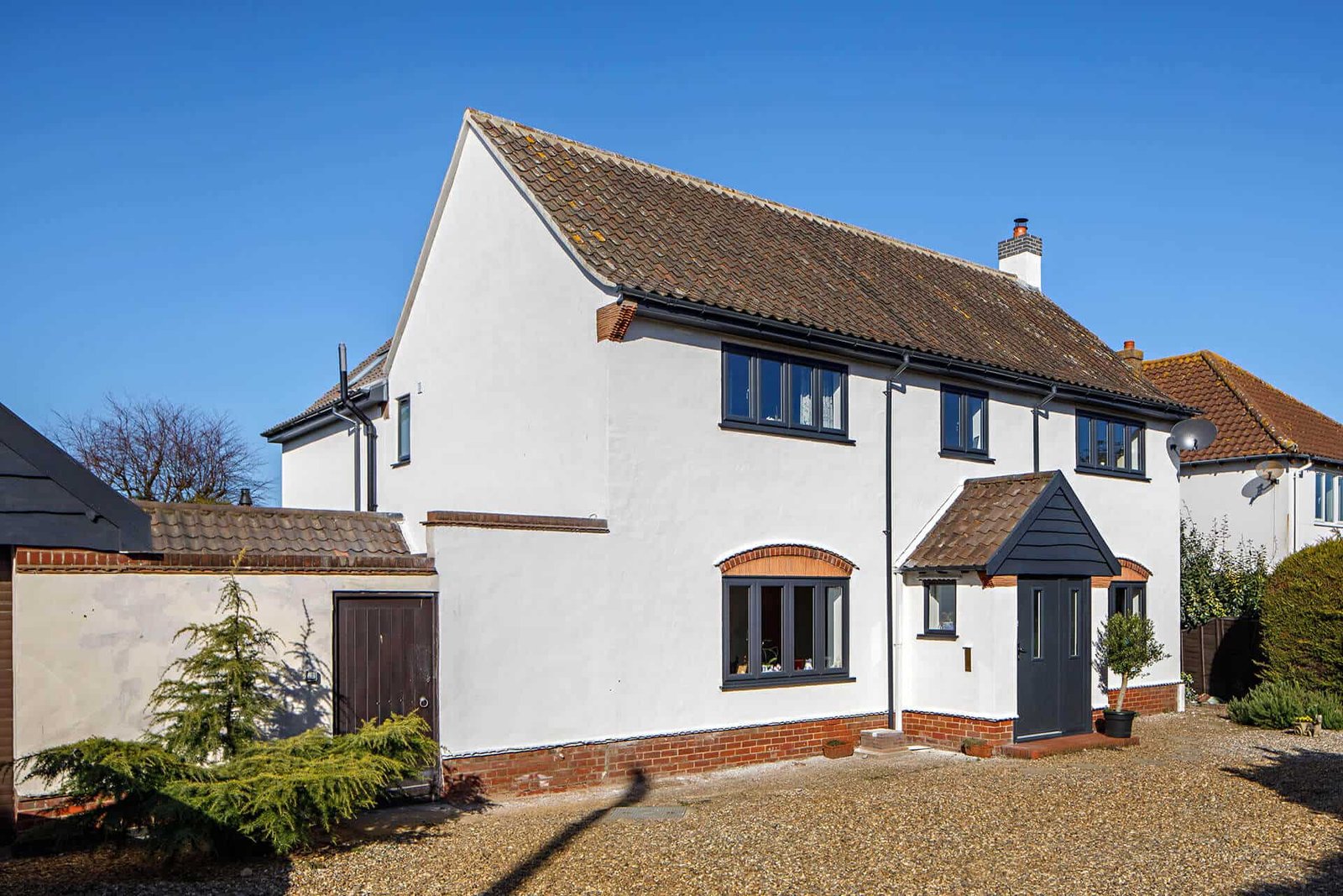 Trusted expert rendering services in Leeds, Alwoodley & Harrogate. Quality finishes and pr...