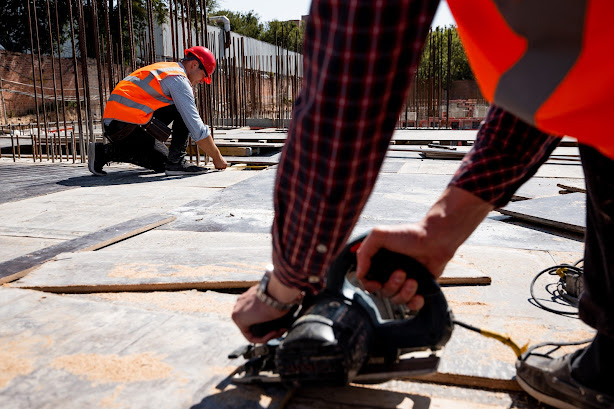 We provide trusted services in concrete cutting or demolition that are precise, safe and e...